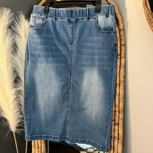 Nuggles Denim skirt